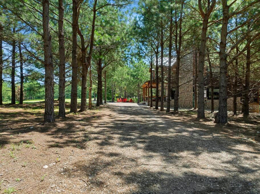 Villa The Whiskey Trip! Family Getaway Broken Bow Exterior foto